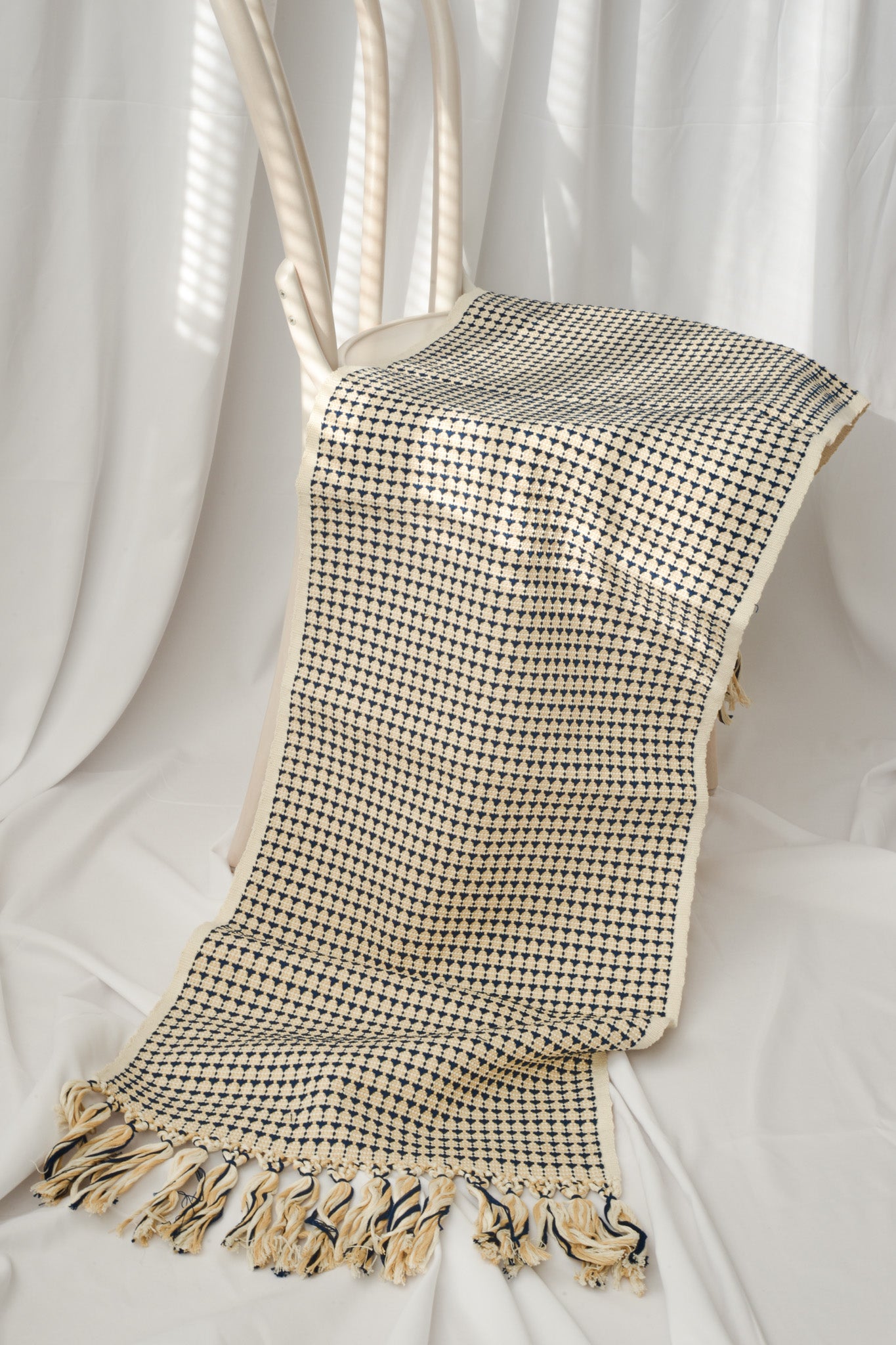 Costa Table runner