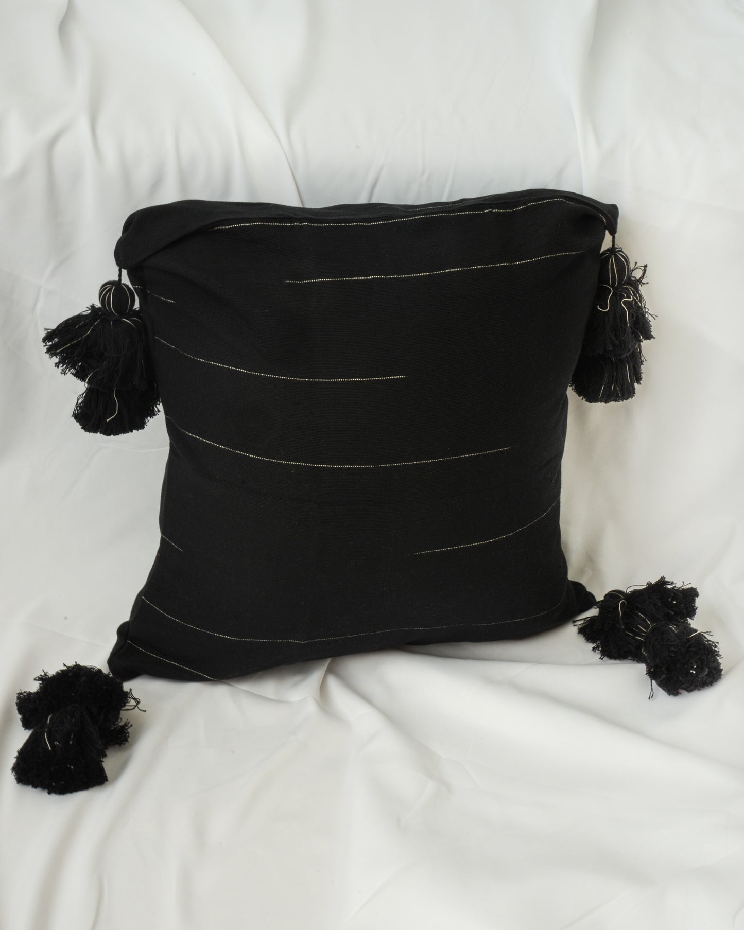 Easy Pompom Black Cushion